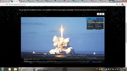 SpaceX a lansat Falcon Heavy, cea mai puternică rachetă din lume. Maşina Tesla a lui lui Elon Musk, în drum spre Marte
