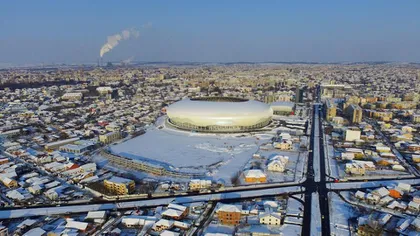 IMAGINI ŞOCANTE. A crăpat acoperişul stadionului de 55 de milioane de euro din Craiova VIDEO