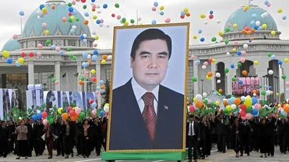 Alegeri parlamentare în Turkmenistan: Puterea s-ar putea transfera de la tată la fiu