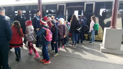 Copiii cu vârsta de până în 5 ani pot călători gratuit cu tren în vacanţa de Paşte