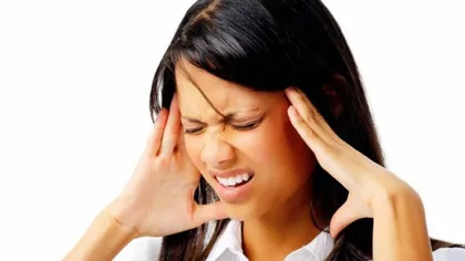 Care este diferenţa dintre o banală durere de cap şi o migrenă?