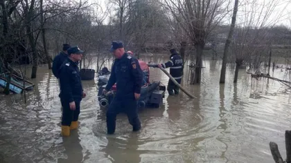 Avertizări COD PORTOCALIU şi cod galben de inundaţii în Oltenia, Dobrogea, Transilvania şi Banat până marţi