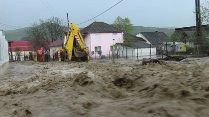 Cod portocaliu de inundaţii pentru râuri din Transilvania şi Banat. Cod galben în alte zeci de judeţe din restul ţării