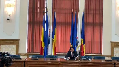 Primarul Timişoarei, Nicolae Robu, boicotat din nou de presă. Jurnaliştii au părăsit sala în care edilul susţinea o conferinţă