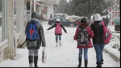 Şcoli ÎNCHISE vineri în Bucureşti din cauza vremii. PROGNOZA METEO pentru Capitală
