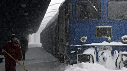 MERSUL TRENURILOR: Aproape 70 de trenuri anulate din cauza condiţiilor meteo UPDATE