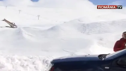IMAGINI SPECTACULOASE. Soare şi zăpadă de 10 metri pe Transalpina. Când se deschide cel mai frumos drum din România VIDEO