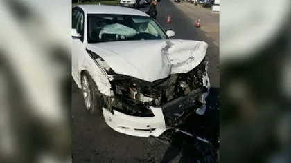 Carambol cu patru maşini pe şosea, în Dâmboviţa: Două persoane au fost rănite