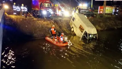 Accidentul din Neamţ, înregistrat de o cameră de supraveghere. Nouă persoane şi-au pierdut viaţa în râul Bistriţa - VIDEO