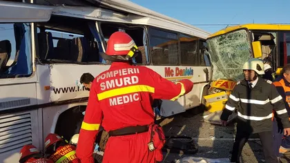 DOUĂ autobuze de transport persoane s-au ciocnit în Satu Mare: sunt mai mulţi răniţi. A fost activat PLAN ROŞU DE INTERVENŢIE