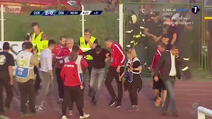 Incidente la Dinamo-Sepsi la Sfântu Gheorghe! Partida a fost întreruptă. Dănciulescu, scos pe braţe de pe teren