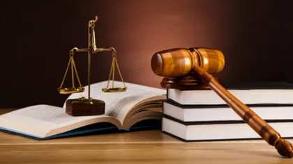Inspecţia Judiciară: Avocaţii se plâng de atitudinea judecătorilor şi a procurorilor
