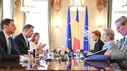 Klaus Iohannis, după întâlnirea cu premierul şi ministrul Muncii: Lucrurile au evoluat pe tema salarizării. Vreau să mă edificaţi