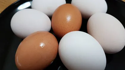 PAŞTE 2018: Cum albeşti ouăle cu coaja maro pentru a le vopsi perfect