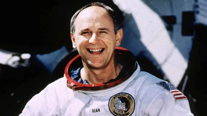 NASA anunţă decesul astronautului american Alan Bean, unul din cei care au păşit pe Lună
