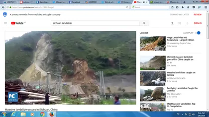 Alunecare de teren de mari proporţii, oamenii sunt îngroziţi. Imagini dramatice cu muntele care o ia la vale VIDEO