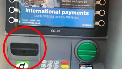 Cameră video care înregistra tastarea PIN-ului, descoperită într-un bancomat