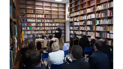 Viorica Dăncilă s-a întâlnit cu studenţii români de la universităţile pontificale