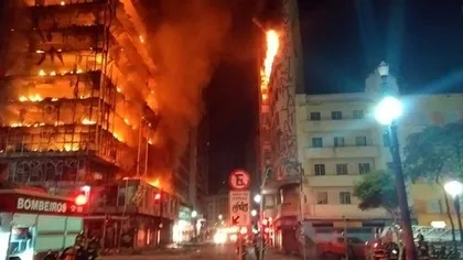 Tragedie în Sao Paulo: Incendiu violent într-un bloc cu 26 de etaje care s-a prăbuşit. Număr neprecizat de victime VIDEO UPDATE