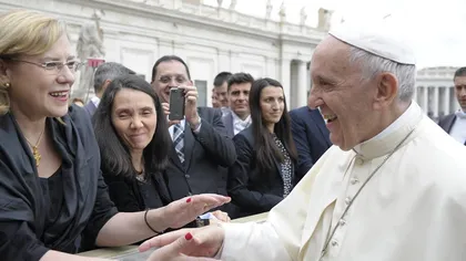 Corina Creţu s-a întâlnit cu Papa Francisc, de Ziua Europei: 