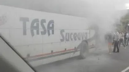 Un autocar cu 45 de pasageri la bord a luat foc în Cluj