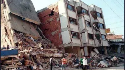Un cutremur major, devastator pentru Bucureşti. Aproximativ 4.000 de clădiri, în pericol de prăbuşire