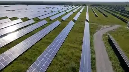 Ce costuri are trecerea la energia verde. Guvernul are în vedere să finanţeze 20.000 de români pentru panouri fotovoltaice