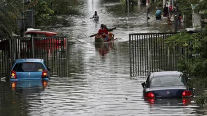 Ploile abundente şi inundaţiile au ucis cel puţin 11 persoane. Cel puţin 36.000 de oameni au fost strămutaţi