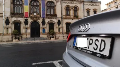 Controverse legate de şoferul cu număr de înmatriculare anti-PSD. Presa scrie că are dosar penal, poliţia neagă