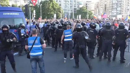 Peste 60 de jandarmi au depus plângeri după violenţele de la protestul din 10 august