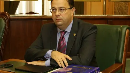 Marius Paşcan, PMP: Ministerul Educaţiei vrea să educe părinţii împotriva familiei tradiţionale, să promoveze 