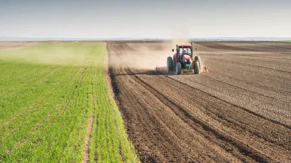 Agricultorii afectaţi de secetă primesc ajutor de la Comisia Europeană