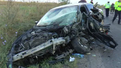 IAŞI. Un bărbat a murit după ce o maşină a intrat pe contrasens. Impactul violent a cauzat moartea pe loc a şoferului nevinovat VIDEO