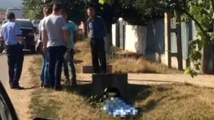 O femeie din Vaslui care a murit pe stadă a fost ridicată de criminalişti la aproape o zi de la deces