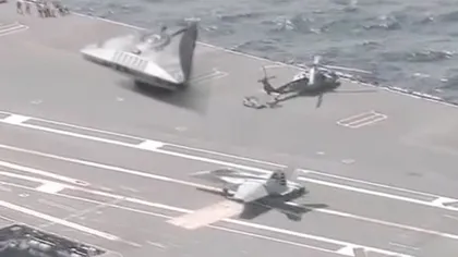 Un OZN, identificat alături de un elicopter al Marinei Militare americane. Imagini uluitoare VIDEO