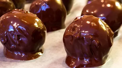 HOROSCOP 16 OCTOMBRIE 2018: Zi ca o cutie plină cu bomboane de ciocolată. Câte mănâncă fiecare zodie?