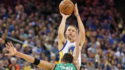 Stephen Curry a înscris 51 de puncte într-un meci din NBA