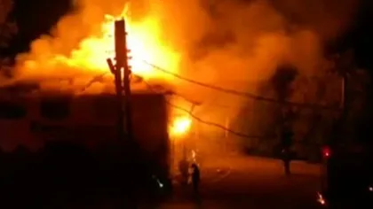 Incendiu la o pensiune din judeţul Buzău. 14 persoane se aflau înăuntru