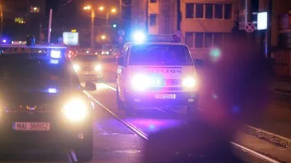 Noaptea ultrajelor în Timiş. Un poliţist a fost muşcat de mână de un bărbat, altul a fost atacat de un vitezoman în trafic