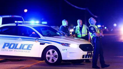 Atac armat în SUA. Un poliţist a fost ucis şi şase, răniţi, într-un schimb de focuri UPDATE