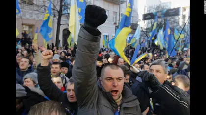 Proteste la Kiev. Naţionaliştii au manifestat cu ocazia sărbătorii naţionale a Apărătorului Ucrainei