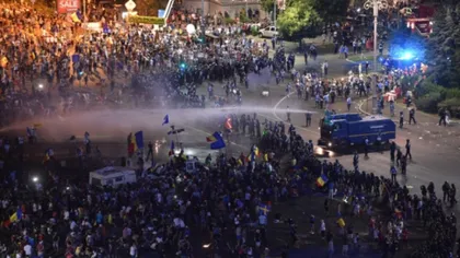 Şapte percheziţii în dosarul privind agresarea jandarmilor la protestul din 10 august