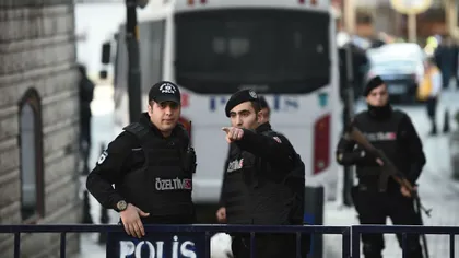 Raiduri în peste 25 de provincii din Turcia, pentru arestarea a 89 de persoane pentru legături cu puciul eşuat