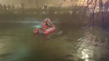 ACCIDENT GRAV în Târgu Mureş. Un tânăr a murit după ce a plonjat cu maşina în apă VIDEO