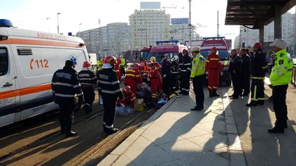 Accident grav în Capitală: Un bărbat a fost lovit de o maşină condusă pe linia de tramvai