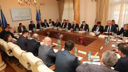 Primarii de municipii cer întâlnire de urgenţă cu premierul Dăncilă şi ministrul Finanţelor pentru discuţii pe Legea bugetului