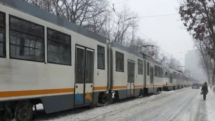 Decizie radicală: troleibuzele din București, retrase în depouri din cauza poleiului