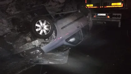 Val de accidente pe mai multe şosele din România. Maşini lovite în lanţ pe DN7 şi DN5, microbuz răsturnat în Dolj