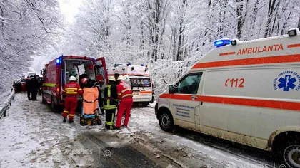 Neamţ. Accident cu trei victime în urma coliziunii între două autoturisme pe DN15