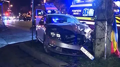 Accident cu patru victime pe Şoseaua Kiseleff. Un stâlp de electricitate a căzut pe şosea VIDEO